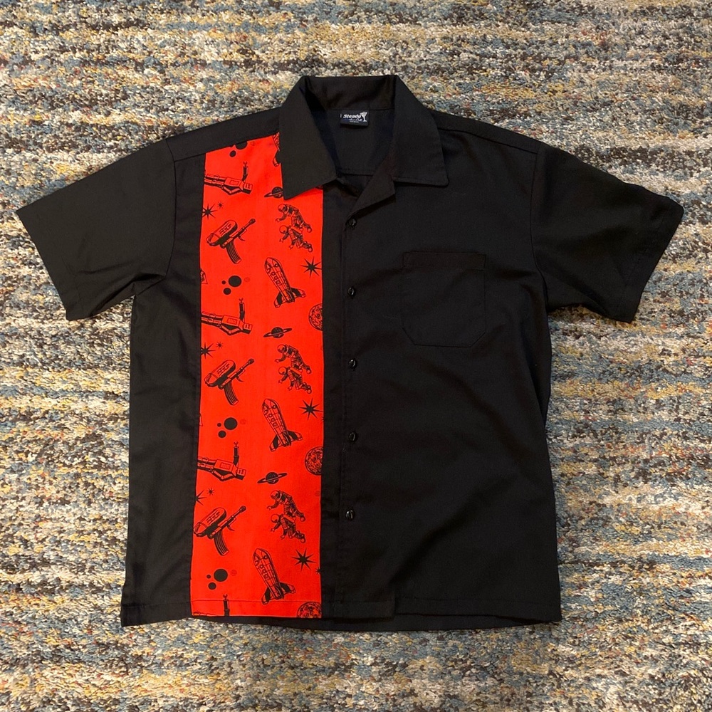 Steady Last Call Space Print SHORT SLEEVE BUTTON UP SHIRT Bowling SHIRT Medium